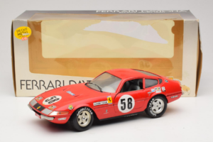 Ferrari 365 GTB/4 Daytona Berlinetta #58 Röd Techno Giodi 1:18 40011 Metall — bild 8 av 8