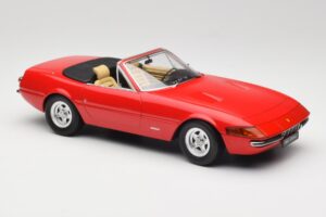 Ferrari 365 GTB/4 Daytona Spyder Series II Rosso Dino KK-Scale 1:18 KKDC180621 Metall — bild 4 av 6