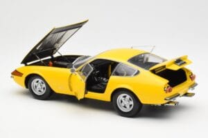 Ferrari 365 GTB/4 Daytona Gul Kyosho 1:18 08162Y Metall — bild 5 av 8