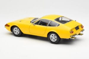 Ferrari 365 GTB/4 Daytona Gul Kyosho 1:18 08162Y Metall — bild 7 av 8