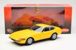 Ferrari 365 GTB/4 Daytona Gul Kyosho 1:18 08162Y Metall — bild 8 av 8