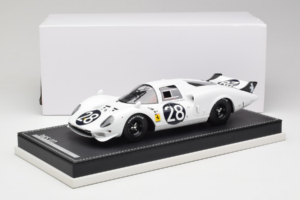 Ferrari 365 P2 #28 M. Gregory / J. Schlesser NART 24 Hours of Daytona 1967 Vit AB Models 1:18 REMC019 Resin — bild 6 av 6