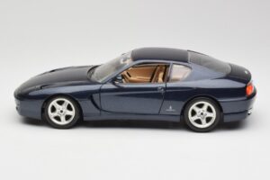 Ferrari 456 GT Blå Bburago 1:18 3036 Metall — bild 3 av 8