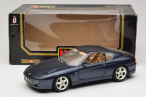Ferrari 456 GT Blå Bburago 1:18 3036-B1 Metall — bild 8 av 8