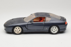 Ferrari 456 GT Dark Blue Metallic Bburago 1:18 3036-B2 Metall — bild 4 av 8