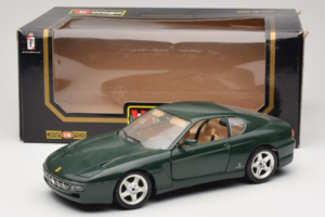 Ferrari 456 GT Mörkgrön Bburago 1:18 3046-GR1 Metall — bild 8 av 8