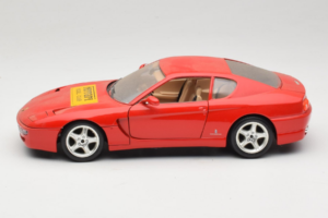 Ferrari 456 GT Ferrari Model Club Röd Bburago 1:18 3036-P1 Metall — bild 4 av 8