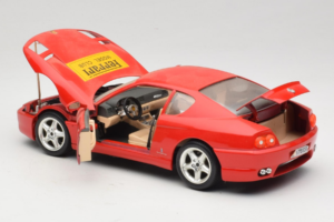 Ferrari 456 GT Ferrari Model Club Röd Bburago 1:18 3036-P1 Metall — bild 5 av 8