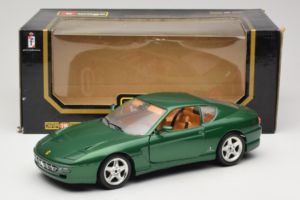 Ferrari 456 GT Grön Metallic Bburago 1:18 3036-GR1 Metall — bild 8 av 8