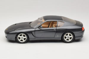Ferrari 456 GT Grå Metallic Bburago 1:18 3036-G1 Metall — bild 4 av 8