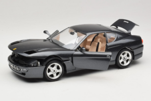 Ferrari 456 GT Grå Metallic Speciallack Bburago 1:18 3036D Metall — bild 2 av 8