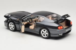 Ferrari 456 GT Grå Metallic Speciallack Bburago 1:18 3036D Metall — bild 5 av 8