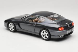 Ferrari 456 GT Grå Metallic Speciallack Bburago 1:18 3036D Metall — bild 7 av 8