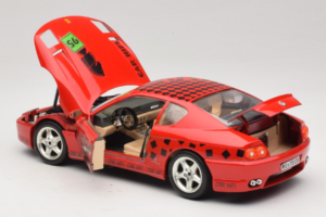 Ferrari 456 GT Interconti Car HiFi Röd Bburago 1:18 3036-D Metall — bild 5 av 8
