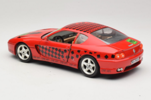 Ferrari 456 GT Interconti Car HiFi Röd Bburago 1:18 3036-D Metall — bild 7 av 8