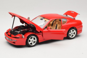 Ferrari 456 GT Röd Bburago 1:18 3046-R1 Metall — bild 2 av 8