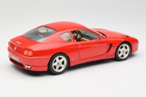 Ferrari 456 GT Röd Bburago 1:18 3036-M1 Metall — bild 3 av 8