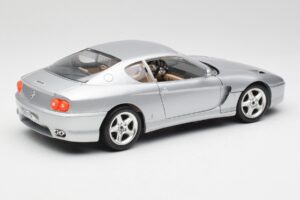 Ferrari 456 GT Silver Bburago 1:18 3036-M2 Metall — bild 3 av 8