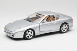 Ferrari 456 GT Silver Bburago 1:18 3036-M2 Metall
