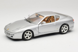 Ferrari 456 GT Silver Bburago 1:18 3336-S1 Metall