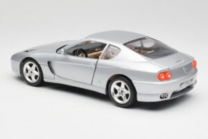 Ferrari 456 GT Silver Bburago 1:18 3036-M2 Metall — bild 7 av 8