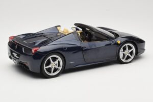 Ferrari 458 Italia Spider Dark Blue Metallic Hot Wheels 1:18 X5529 Metall — bild 3 av 8