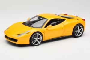 Ferrari 458 Italia Gul Hot Wheels 1:18 P9894 Metall