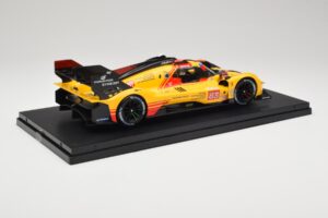 Ferrari 499P Hypercar AF Corse #83 R. Kubica / Y. Ye / R. Shwartzman 24 Hours of Le Mans 2024 Bburago 1:18 18-16313-83-VET Me — bild 3 av 9