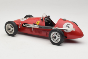 Ferrari 500 F2 #16 Tonka 1:16 6717 Metall — bild 5 av 6