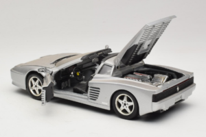 Ferrari 512TR Targa Silver Mira 1:18 6175 Metall — bild 5 av 8