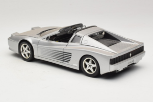 Ferrari 512TR Targa Silver Mira 1:18 6175 Metall — bild 7 av 8