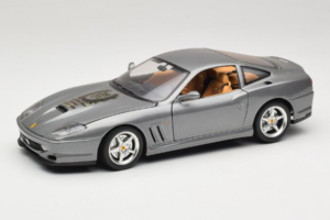 Ferrari 550 Maranello 25 Jahre Ferrari Model Club Silver 2:a Version Bburago 1:18 3064-S1 Metall