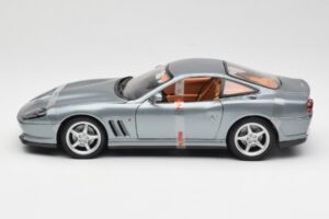 Ferrari 550 Maranello Grå Metallic Maisto 1:18 4839 Metall — bild 3 av 6