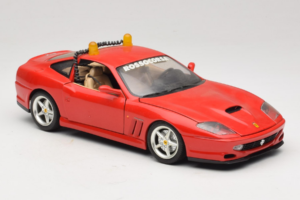 Ferrari 550 Maranello Safety Car Rosso Corsa Bburago 1:18 3064-P1 Metall — bild 6 av 8