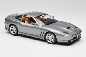 Ferrari 550 Maranello Silver Bburago 1:18 3344 Metall — bild 6 av 8