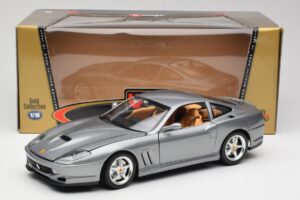 Ferrari 550 Maranello Silver Bburago 1:18 3344 Metall — bild 8 av 8