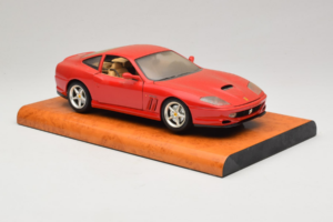 Ferrari 550 Maranello Technik Museum Speyer Edition Bburago 1:18 B001 Metall — bild 6 av 8