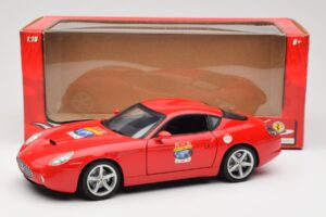 Ferrari 575 GTZ Zagato Röd Hot Wheels 1:18 L2960 Metall — bild 8 av 8