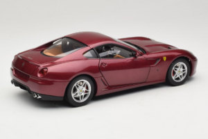 Ferrari 599 GTB Fiorano Mörkröd Hot Wheels 1:18 M1200 Metall — bild 3 av 8