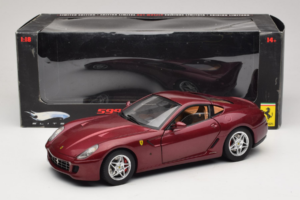 Ferrari 599 GTB Fiorano Mörkröd Hot Wheels 1:18 M1200 Metall — bild 8 av 8