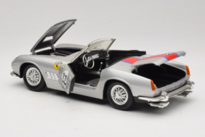 Ferrari California #22 Silver Röd Rand 1966 Tonka 1:18 01109-S2 Metall — bild 5 av 8