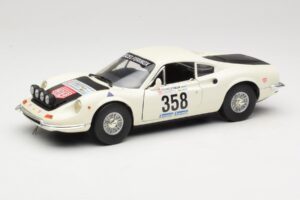 Ferrari Dino 246 GT Vit Anson 1:18 3580 Metall