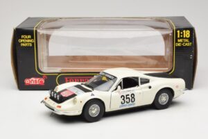 Ferrari Dino 246 GT Vit Anson 1:18 3580 Metall — bild 8 av 8