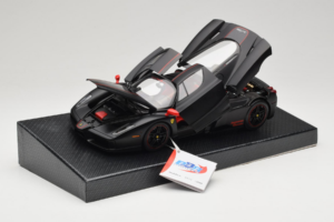 Ferrari Enzo Matt Black Begränsad Upplaga BBR 1:18 HE180029 Metall — bild 2 av 9