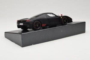 Ferrari Enzo Matt Black Begränsad Upplaga BBR 1:18 HE180029 Metall — bild 4 av 9
