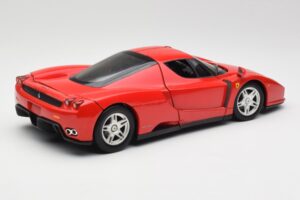 Ferrari Enzo Röd Hot Wheels 1:18 56293 Metall — bild 3 av 8