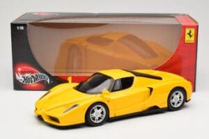 Ferrari Enzo Gul Hot Wheels 1:18 C1550 Metall — bild 8 av 8