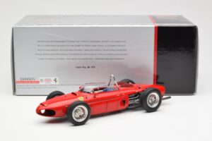 Ferrari Dino 156 Sharknose F1 1961 CMC 1:18 M-078 Metall — bild 6 av 6