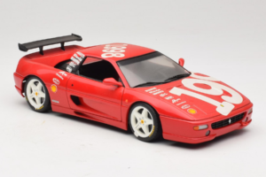 Ferrari F355 Berlinetta Röd med vita hjul UT Models 1:18 180074020-P2 Metall — bild 6 av 8