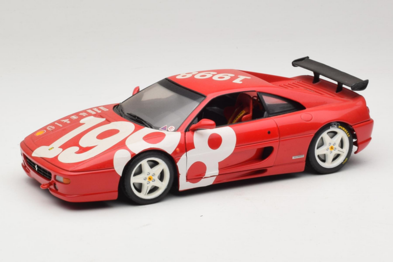 Ferrari F355 Berlinetta Röd med vita hjul UT Models 1:18 180074020-P2 Metall